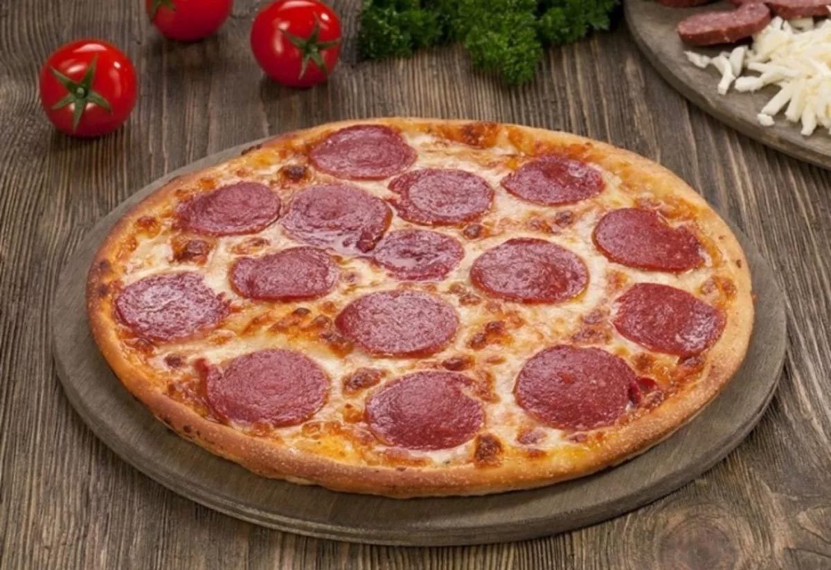 ORTA BOY SUCUKLU PİZZA